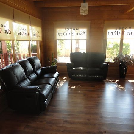 Motel San Isidro Villarrubio Экстерьер фото