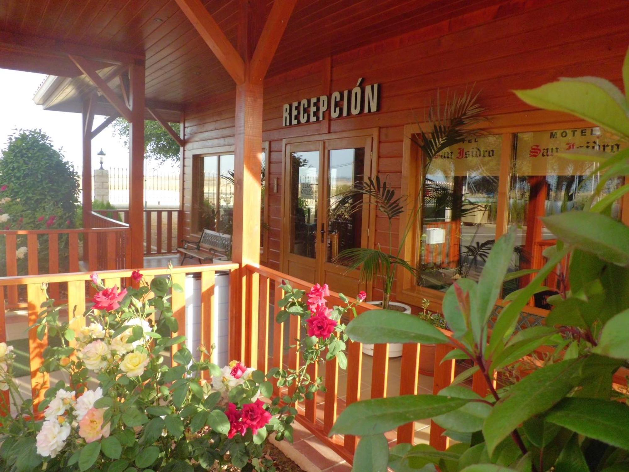 Motel San Isidro Villarrubio Экстерьер фото