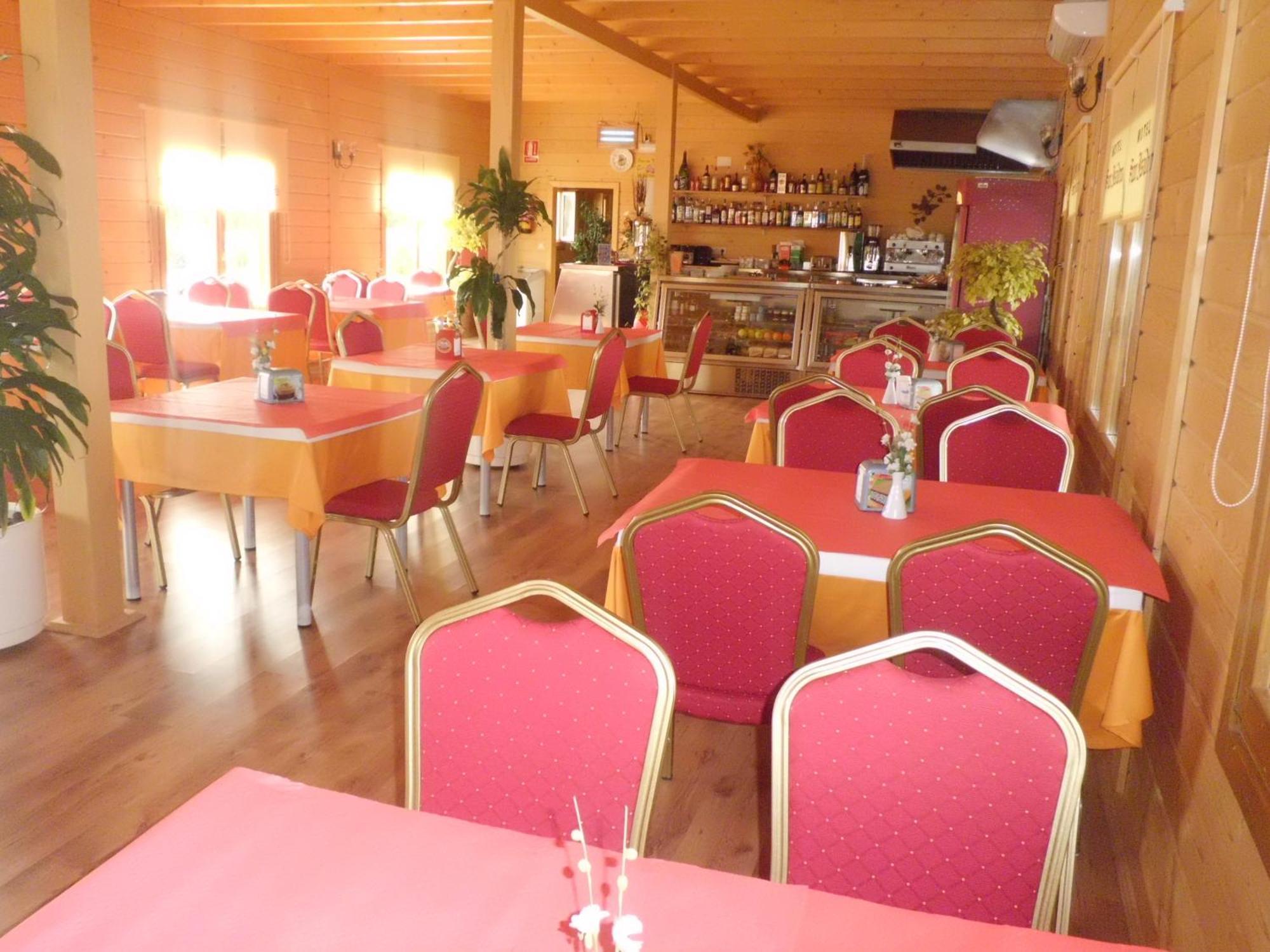 Motel San Isidro Villarrubio Экстерьер фото