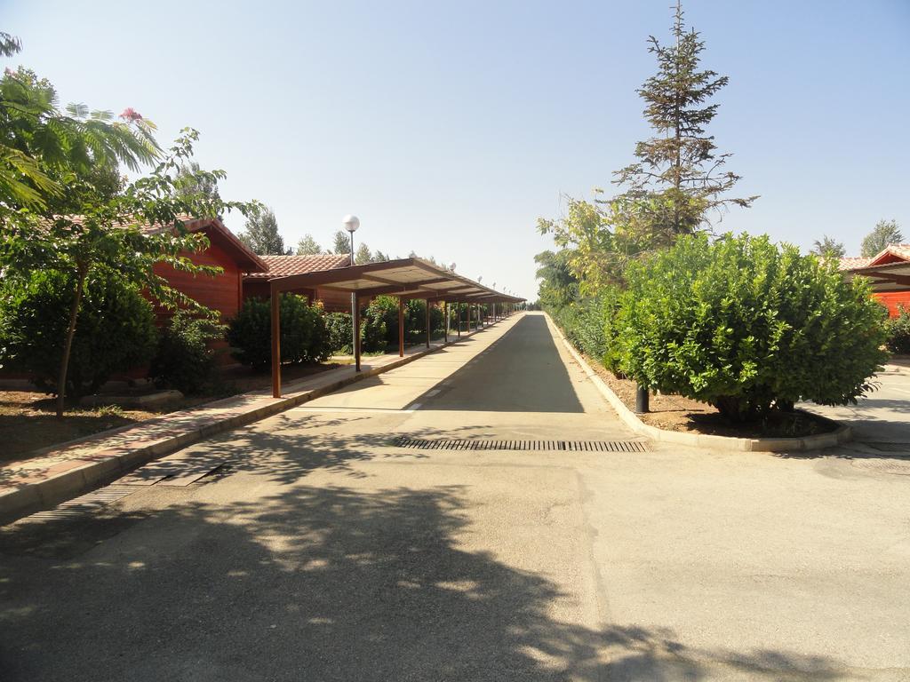 Motel San Isidro Villarrubio Экстерьер фото