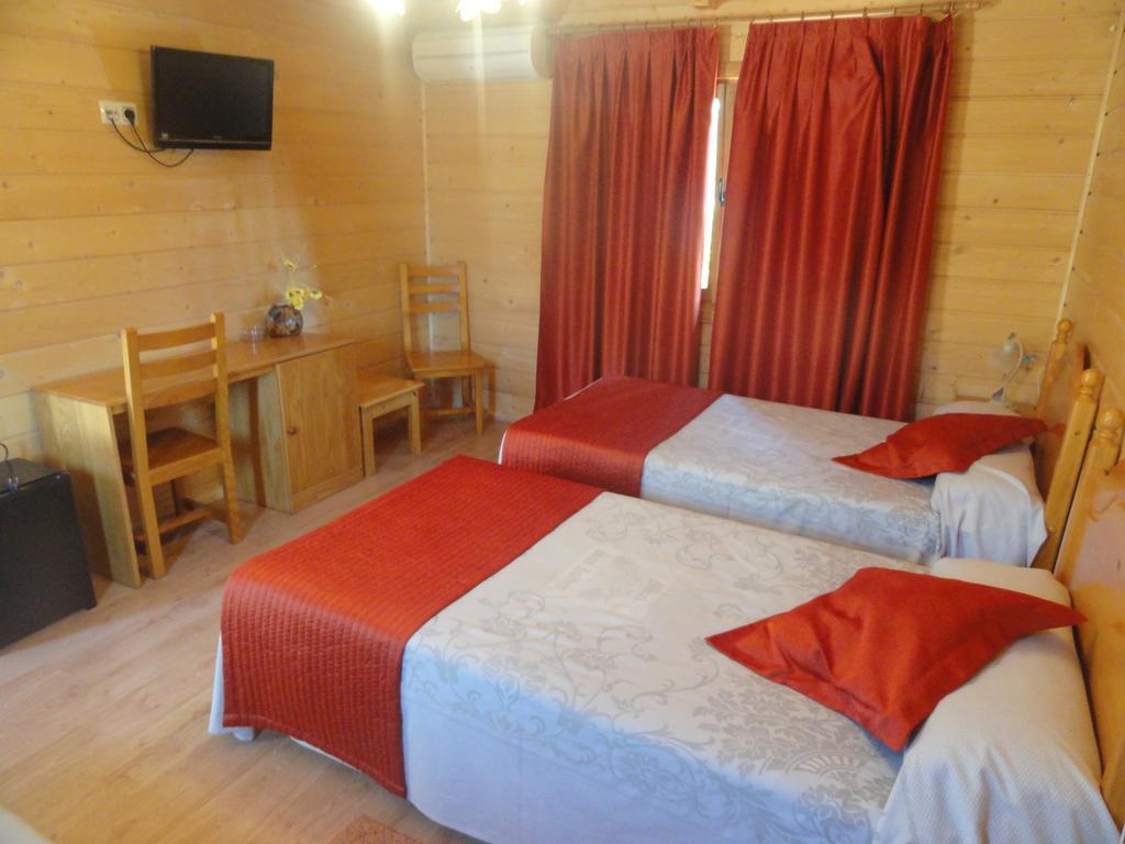 Motel San Isidro Villarrubio Экстерьер фото